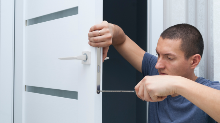 Locksmith in Fullerton, CA